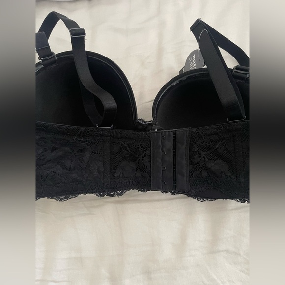 Torrid Lightly Lined Multi Way Strap - Size 38C - Picture 3 of 5